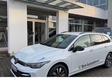 VW Golf 3.900 km 33.500 &euro; Woldegk 17348