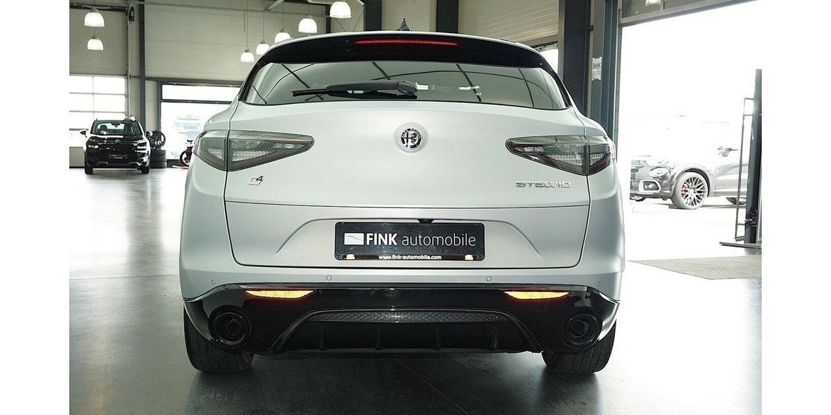Alfa Romeo Stelvio 2.2 D Competizione Q4 ALLRAD LEDER AHK 45.000 km 37.990 &euro; Lich 35423