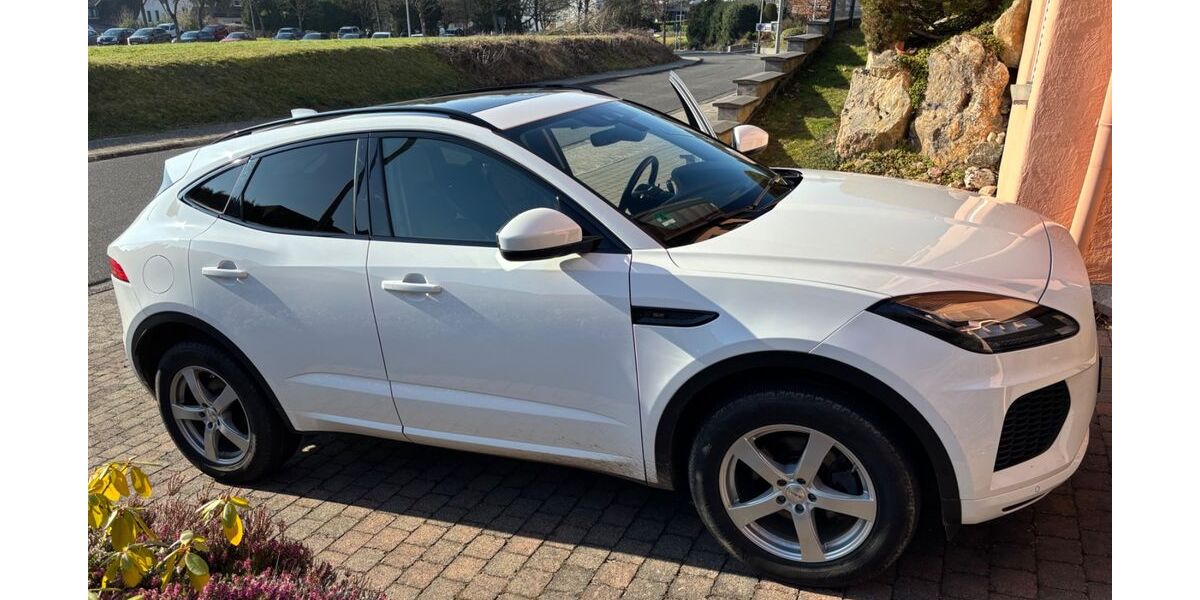 Jaguar E-Pace 56.000 km 22.990 &euro; Kaisersesch 56759