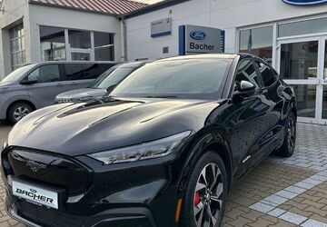 Ford Mustang Mach-E 59.850 km 29.850 &euro; Neuburg an der Donau 86633