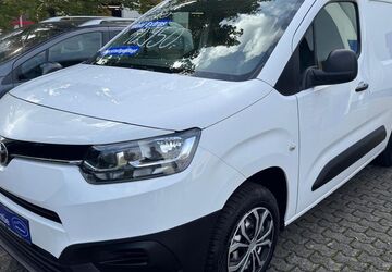 Toyota Proace City 103.000 km 10.400 &euro; Saarlouis 66740