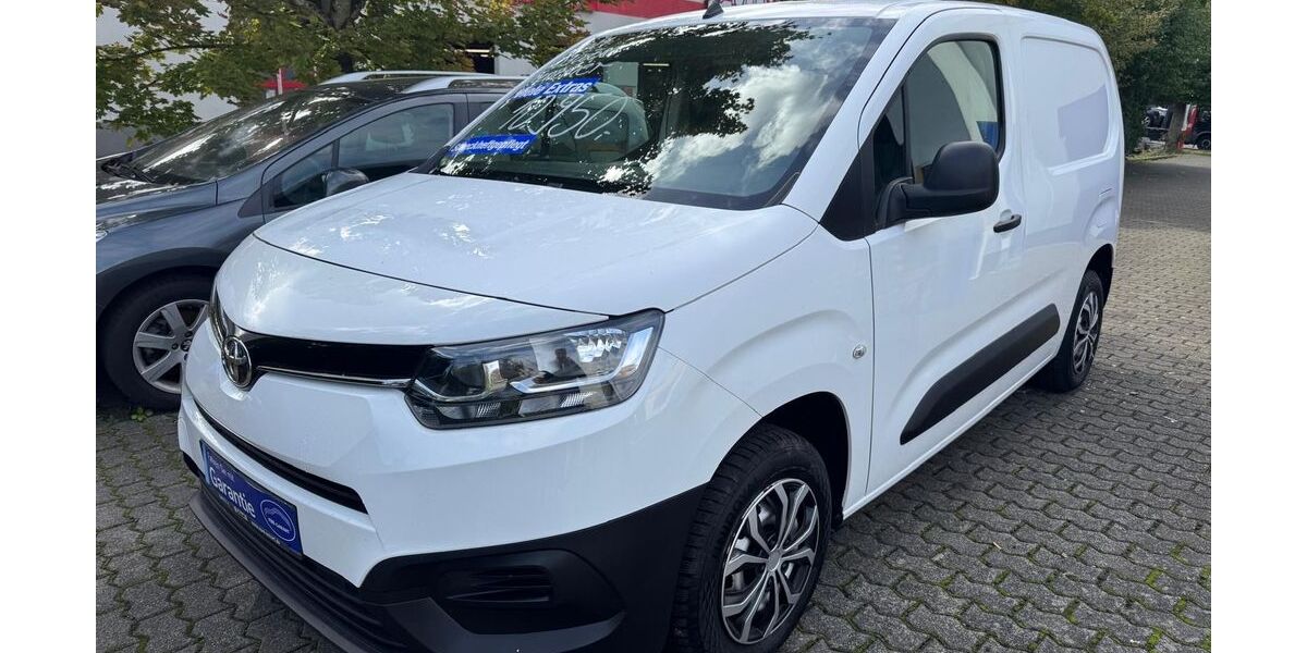 Toyota Proace City 103.000 km 10.400 &euro; Saarlouis 66740