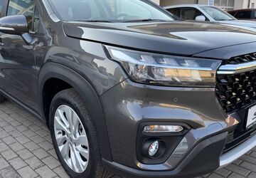 Suzuki (SX4) S-Cross 22.400 km 23.699 &euro; Amt Wachsenburg OT Ichtershausen 99334