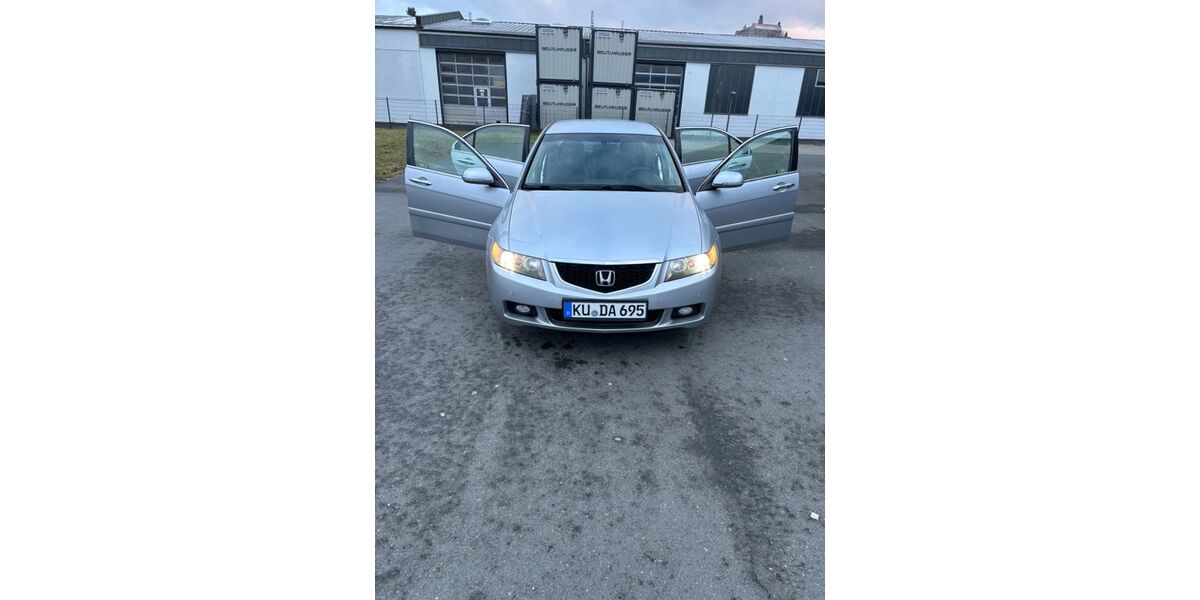 Honda Accord 186.000 km 5.900 &euro; Kulmbach 95326