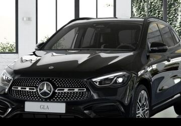 Mercedes-Benz GLA 200 9.900 km 46.990 &euro; Hamburg 22047