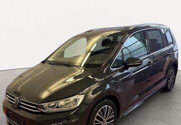 VW Touran 105.934 km 25.925 &euro; Jesteburg 21266