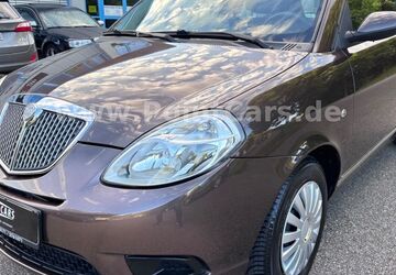 Lancia Ypsilon 89.000 km 4.990 &euro; Essingen 73457