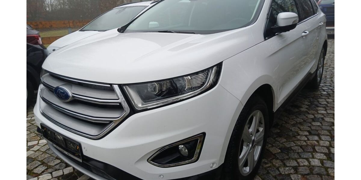 Ford Edge 147.000 km 13.999 &euro; Regensburg-Bernhardswald 93170