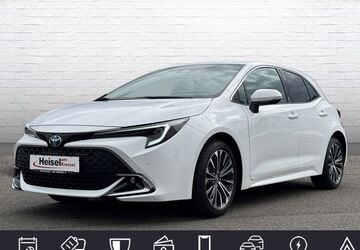 Toyota Corolla 3.000 km 29.290 &euro; Merzig 66663