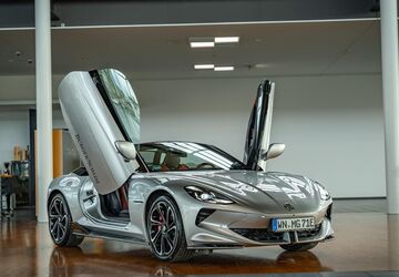 MG Cyberster 3.000 km 64.890 &euro; Waiblingen 71332