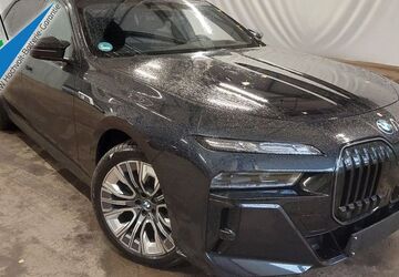 BMW i7 12.324 km 106.950 &euro; Bad Salzuflen 32108
