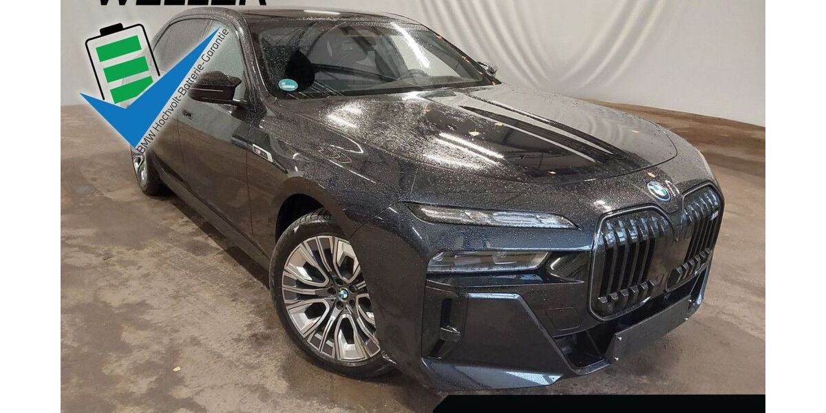 BMW i7 12.324 km 106.950 &euro; Bad Salzuflen 32108