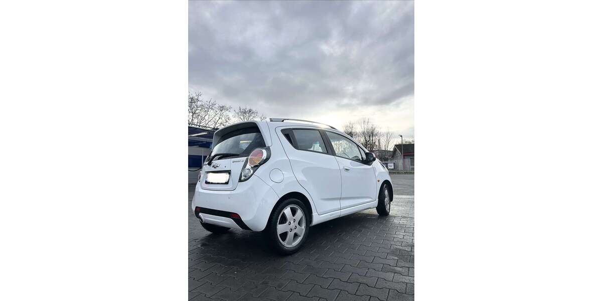 Chevrolet Spark 119.000 km 3.650 &euro; Wiesbaden 65203