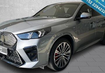 BMW iX2 1.500 km 59.990 &euro; Heide 25746