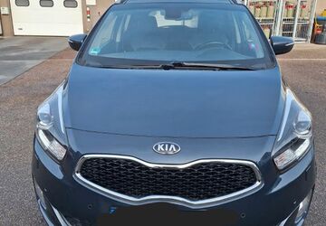 Kia Carens 174.000 km 8.490 &euro; Fellbach 70736