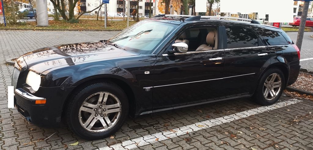 Chrysler 300C 200.000 km 4.999 &euro; Berlin 13405