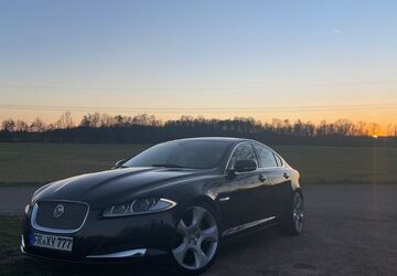 Jaguar XF 188.000 km 7.400 &euro; March 79232