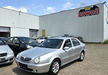 Lancia Lybra 82.000 km 3.750 &euro; Garbsen/ Hannover 30827
