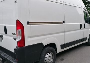 Peugeot Boxer 84.500 km 19.900 &euro; Oberhausen 46119