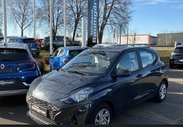 Hyundai i10 9.606 km 14.380 &euro; Dillingen 89407
