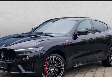 Maserati Levante 39.600 km 106.900 &euro; Regensburg 93059