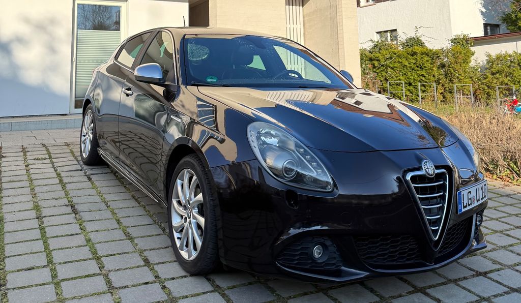 Alfa Romeo Giulietta 119.000 km 7.900 &euro; Stuttgart 70184