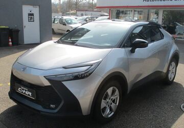 Toyota C-HR 14.000 km 36.990 &euro; Baden-Baden 76532