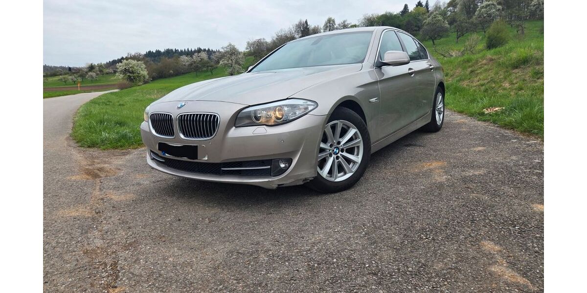 BMW 523 101.148 km 8.950 &euro; Leonberg 71229