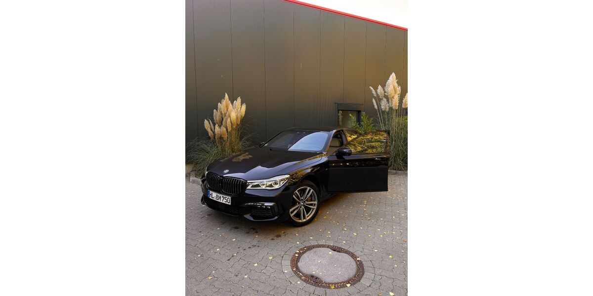 BMW 750 197.000 km 32.000 &euro; Lübeck 23564