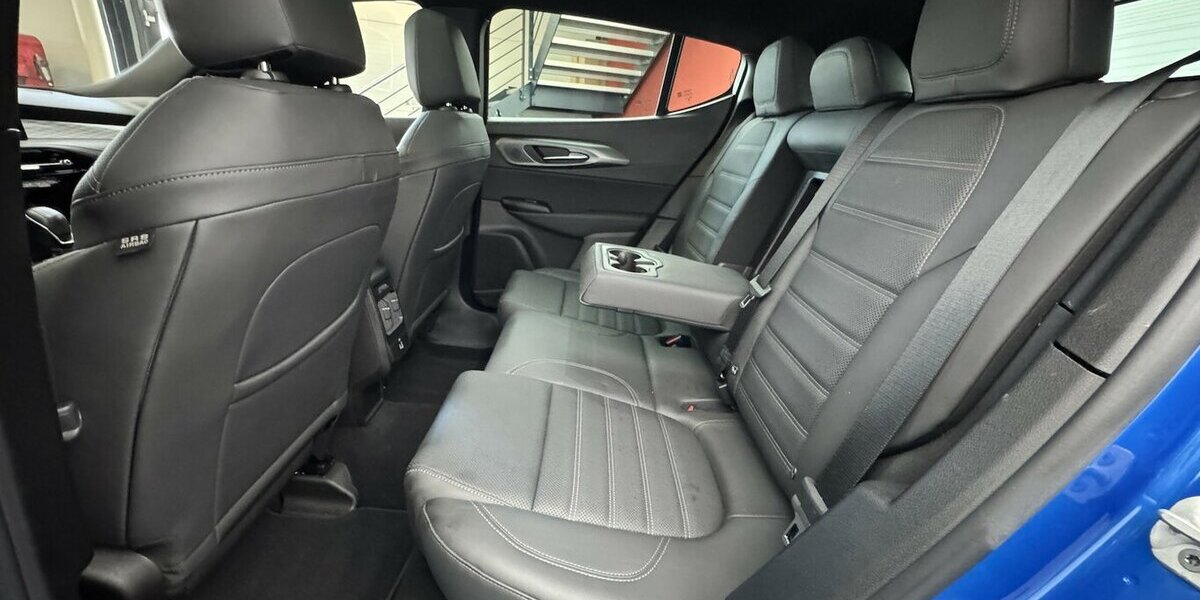 Alfa Romeo Tonale Edizione Speciale Q4 Plug-In-Hybrid AWD 22.700 km 29.990 &euro; Lich 35423