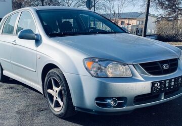 Kia Cerato 176.500 km 1.200 &euro; Sangerhausen 06526