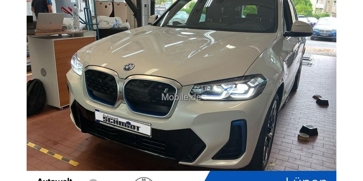 BMW iX3 56.005 km 37.990 &euro; Lünen 44534