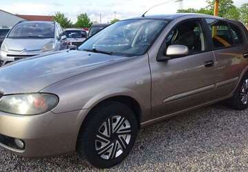 Nissan Almera 215.800 km 900 &euro; Dresden 01219