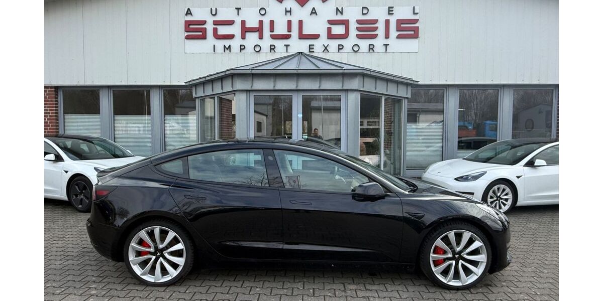 Tesla Model 3 115.500 km 26.490 &euro; Neukamperfehn 26835