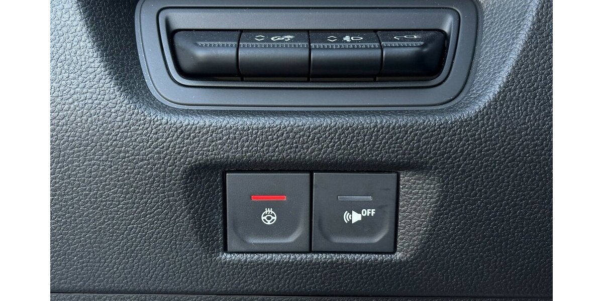 Renault ZOE Life WINTERPAKET/DAB/KLIMA/KEYLESS/SHZ/V+C 94.757 km 11.900 &euro; Villingen-Schwenningen 78054