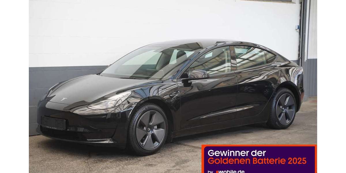 Tesla Model 3 54.437 km 25.950 &euro; Mönchengladbach 41236