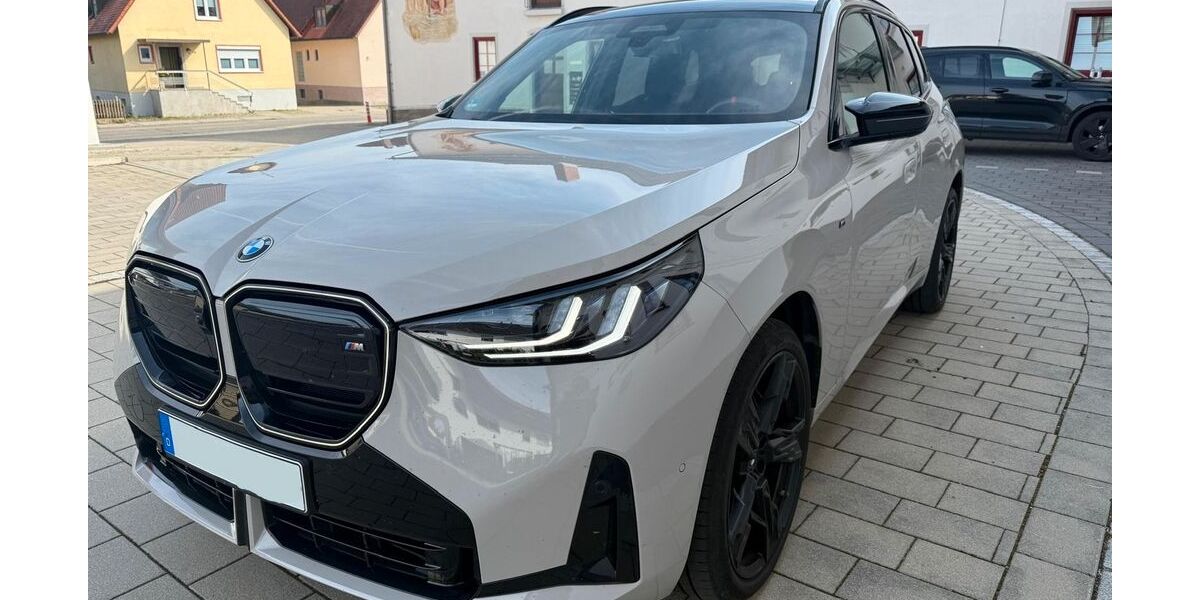 BMW X3 M50 29.400 km 65.999 &euro; Oldenburg 26129