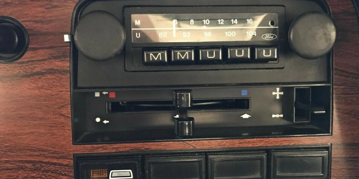 Ford Capri Lady in White H-Zulassung Mike Sanders 29.000 km 13.999 &euro; Hamburg 22339