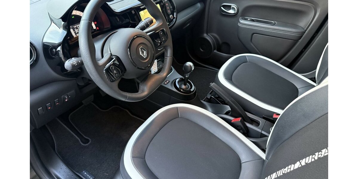 Renault Twingo Urban Night+ Insp.TÜV+ NEU+10350.- NETTO 24.156 km 12.335 &euro; Schwalbach/Taunus 65824