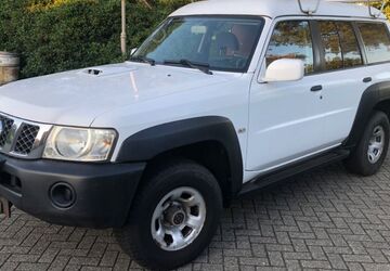 Nissan Patrol 200.920 km 13.500 &euro; Esche 49828