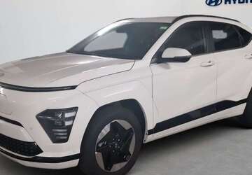 Hyundai KONA 1.150 km 35.180 &euro; München 81825