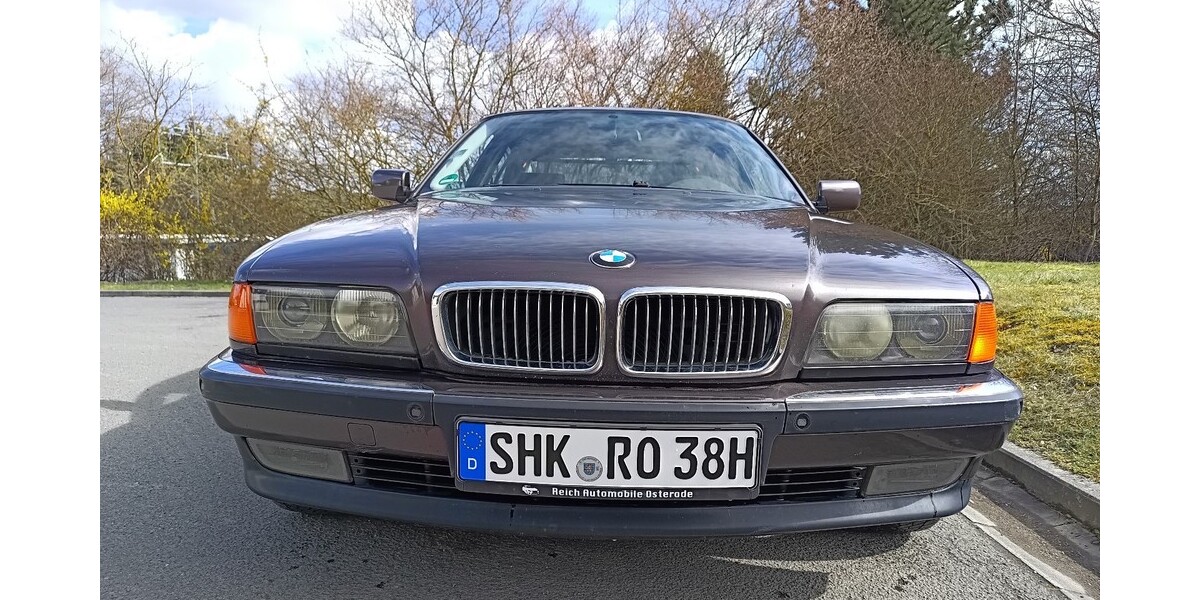 BMW E38 296.000 km 6.000 &euro; Altenberga 07768