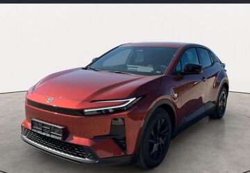 Toyota C-HR 2.000 km 44.500 &euro; Kruft 56642