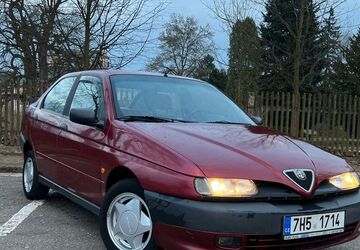 Alfa Romeo 146 239.000 km 6.000 &euro; Broumov 55001