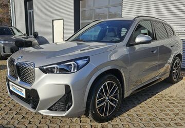 BMW iX1 8.900 km 52.903 &euro; Jena 07745