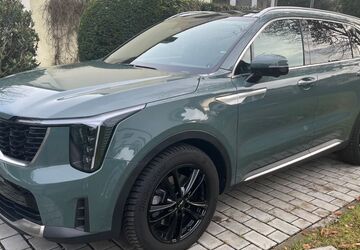 Kia Sorento 38.000 km 49.900 &euro; Frankfurt 60320