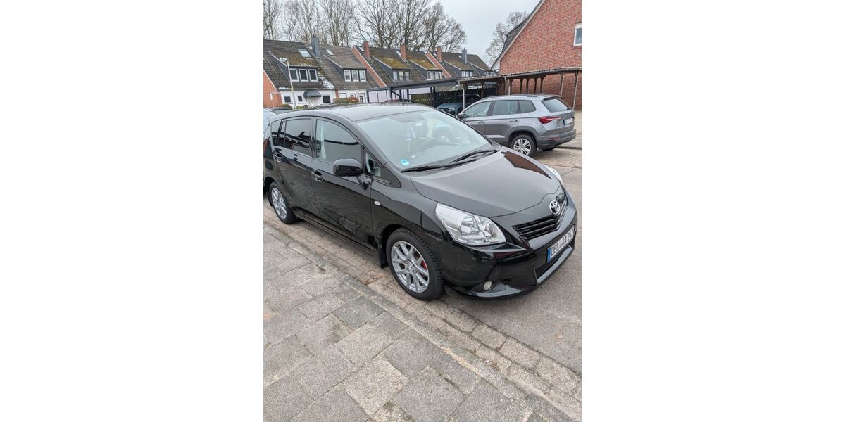 Toyota Verso 214.000 km 7.500 &euro; Delmenhorst 27753