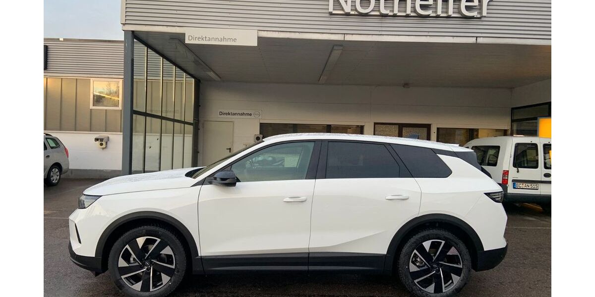 Opel Grandland (X) 9.819 km 30.990 &euro; Ochsenhausen 88416