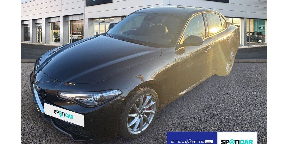 Alfa Romeo Giulia 64.740 km 28.390 &euro; Saarbrücken 66119