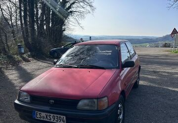 Toyota Starlet 97.000 km 1.999 &euro; Salach 73084